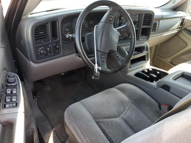 2004 Chevrolet Tahoe C1500