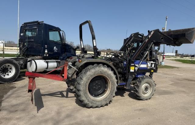 2006 Land Rover Tractor