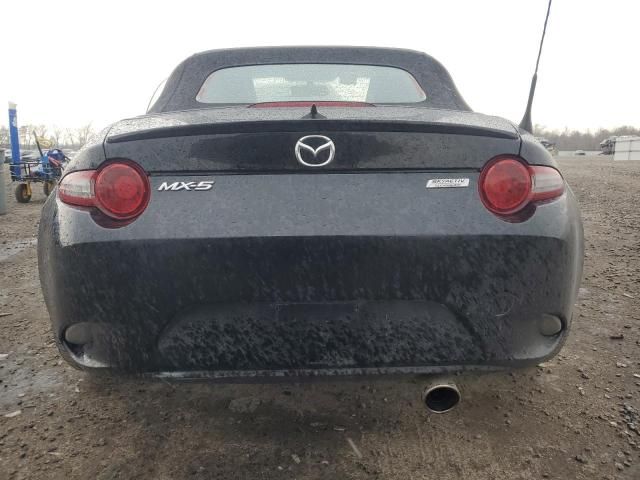 2016 Mazda MX-5 Miata Club