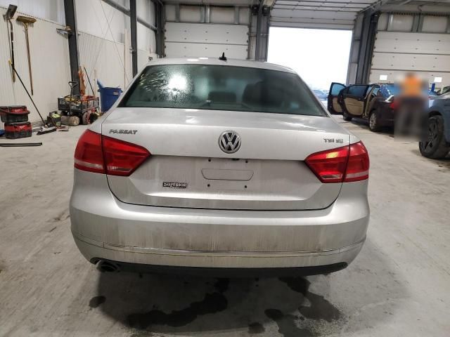 2015 Volkswagen Passat SE