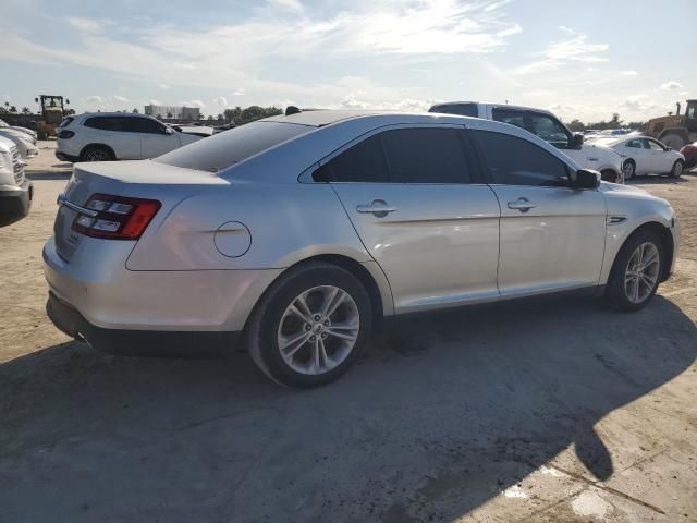 2016 Ford Taurus SEL