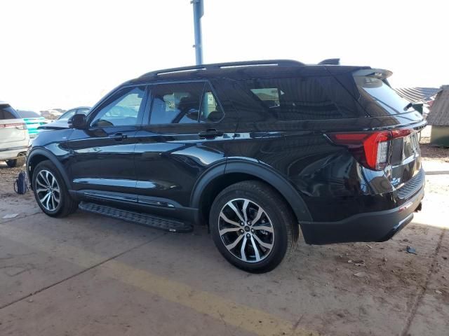 2025 Ford Explorer ST-Line