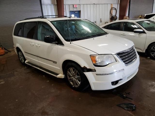 2010 Chrysler Town & Country Touring