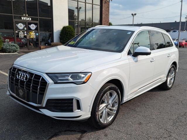 2021 Audi Q7 Premium Plus