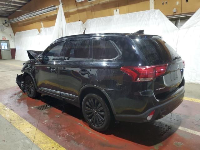 2020 Mitsubishi Outlander SE