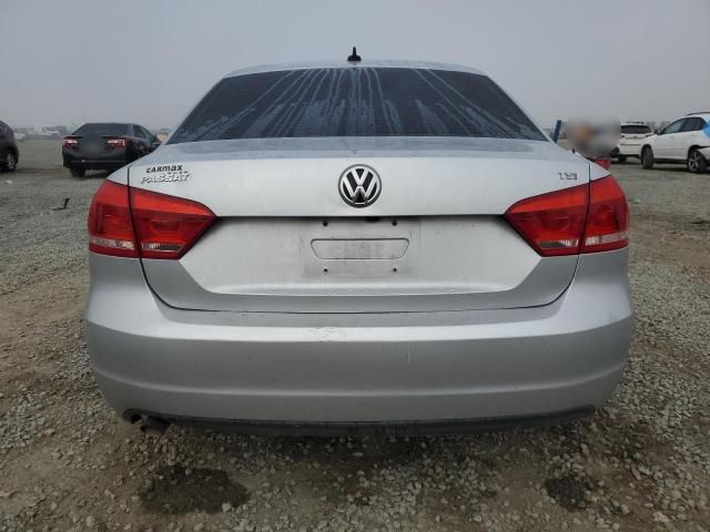 2015 Volkswagen Passat S