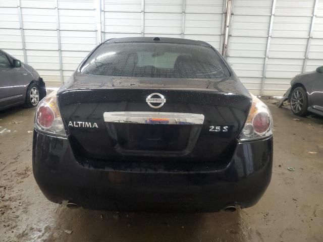 2010 Nissan Altima Base