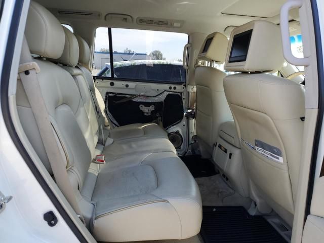 2015 Infiniti QX80