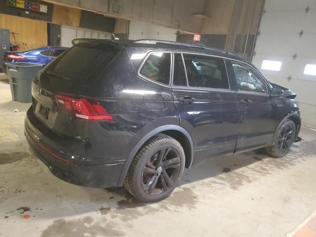 2023 Volkswagen Tiguan SE R-LINE Black