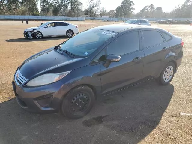 2013 Ford Fiesta SE