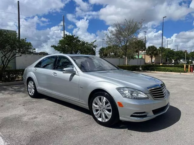 2010 Mercedes-Benz S 400