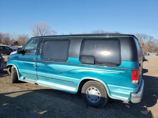 1999 Ford Econoline E150 Van