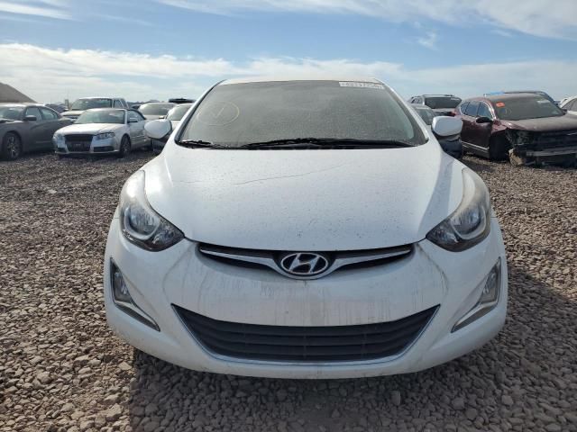 2015 Hyundai Elantra SE