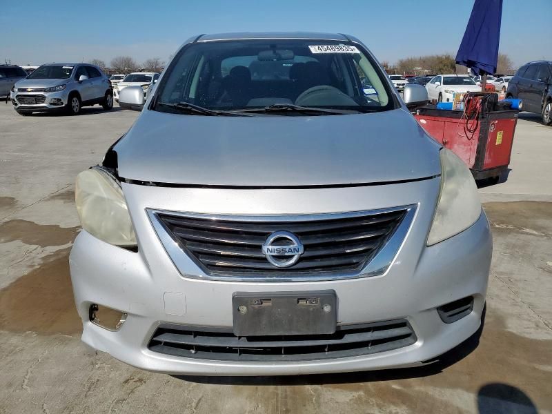 2012 Nissan Versa S