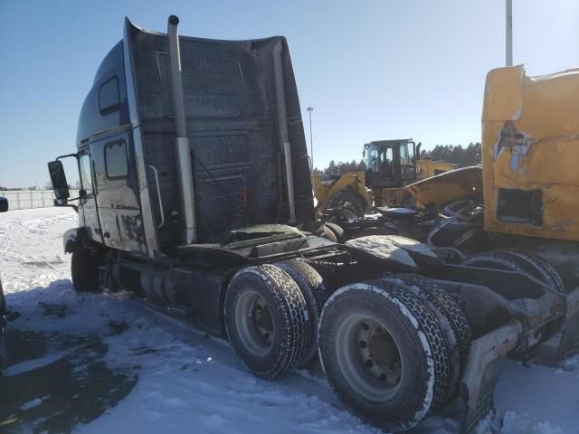 2014 Volvo VN VNL