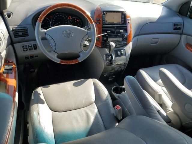 2009 Toyota Sienna XLE