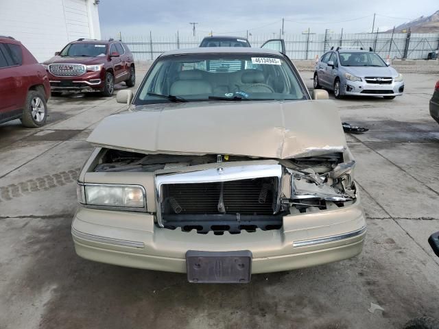 1996 Lincoln Town Car Executive