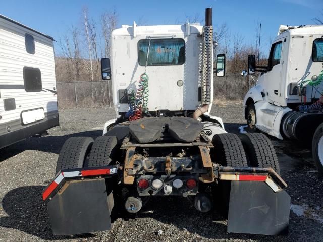 2014 Kenworth Construction T680