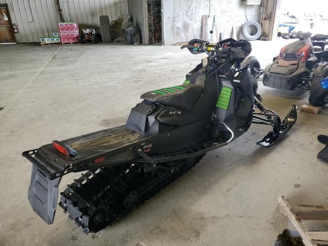 2017 Polaris Assault