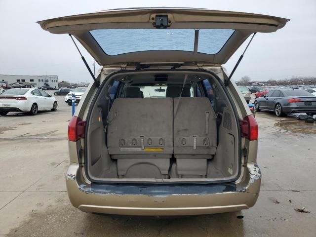 2004 Toyota Sienna CE