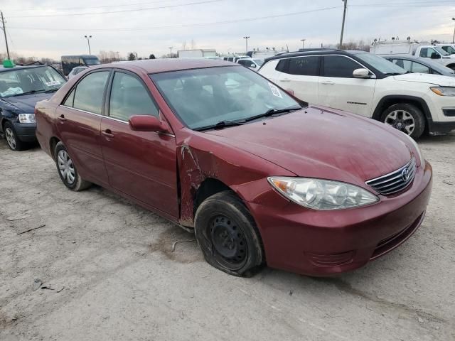 2005 Toyota Camry LE