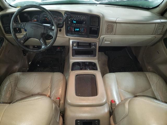 2004 Chevrolet Suburban K2500