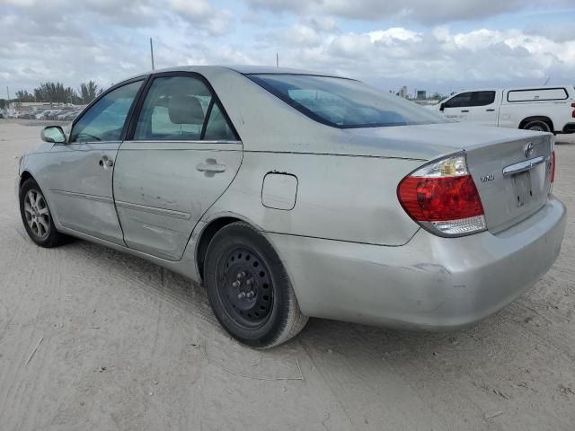 2005 Toyota Camry LE