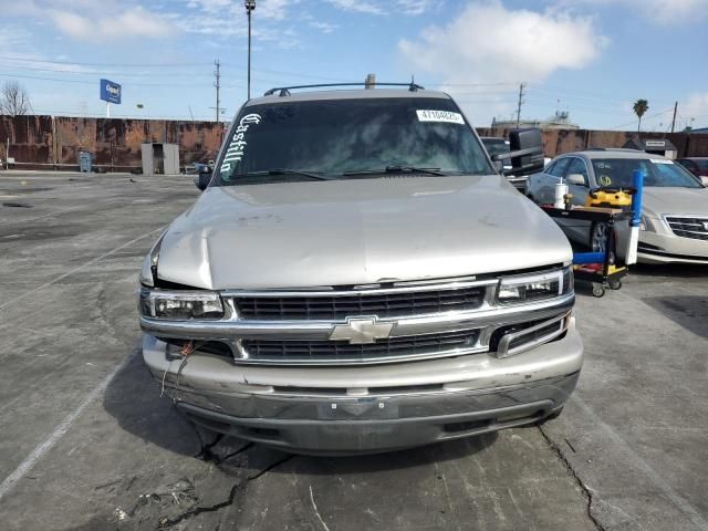 2004 Chevrolet Suburban C1500