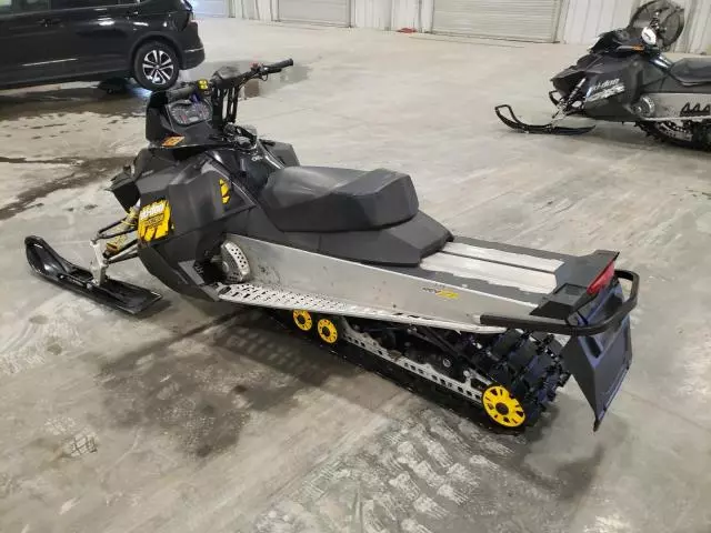 2009 Skidoo 2009 Skidoo MXZ