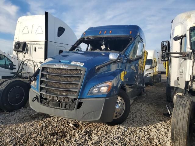 2021 Freightliner Cascadia Semi Truck