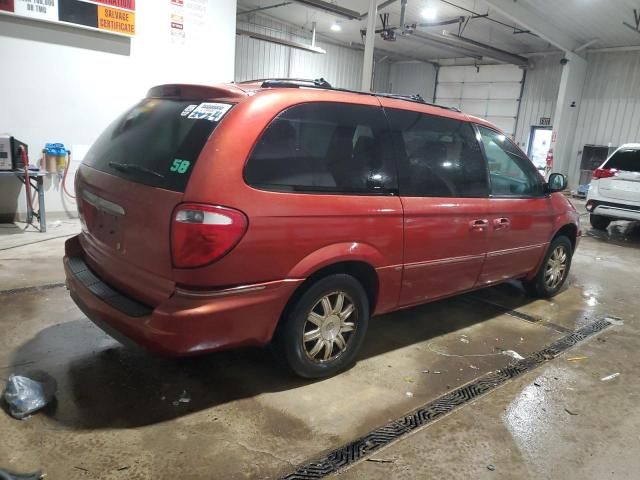 2005 Chrysler Town & Country Touring