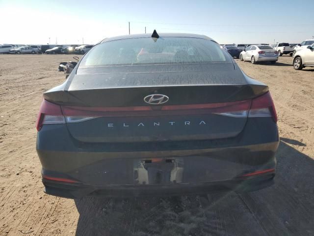 2021 Hyundai Elantra SE