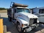 1999 Mack 600 CH600