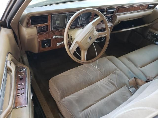 1986 Lincoln Town Car