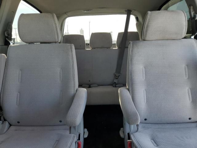 2004 Nissan Quest S