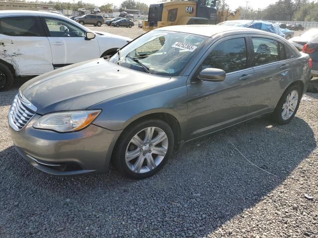 2012 Chrysler 200 Touring