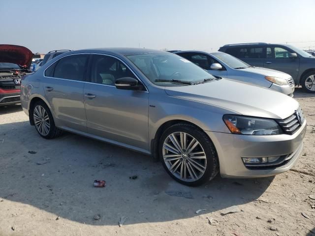 2014 Volkswagen Passat SE