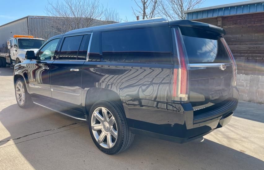 2018 Cadillac Escalade ESV Luxury