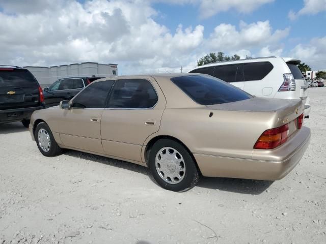 1995 Lexus LS 400