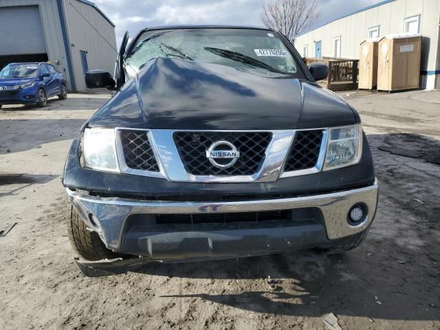 2005 Nissan Frontier Crew Cab LE