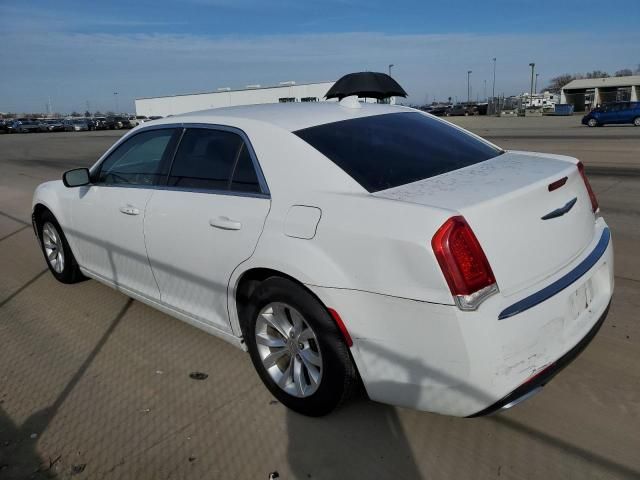 2016 Chrysler 300 Limited