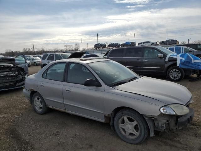 1999 Hyundai Elantra Base