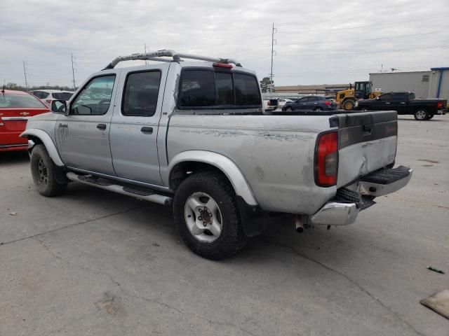 2000 Nissan Frontier Crew Cab XE