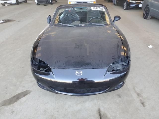 2003 Mazda MX-5 Miata Base