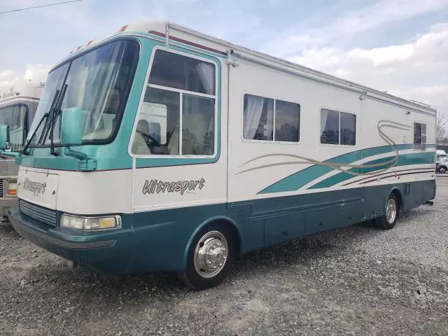 1998 Freightliner Chassis X Line Motor Home