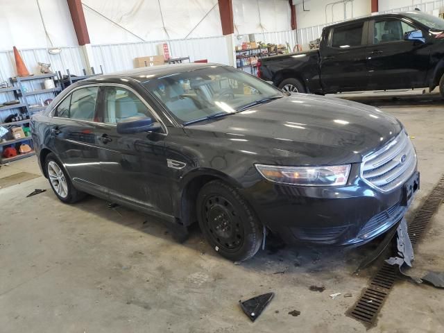 2015 Ford Taurus SE