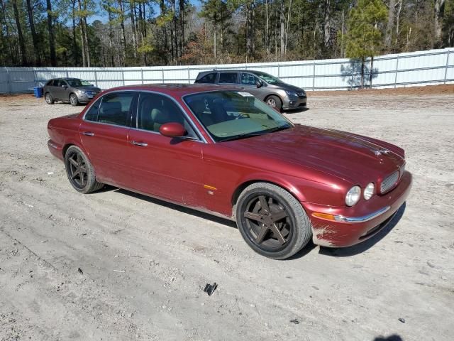 2004 Jaguar XJR S