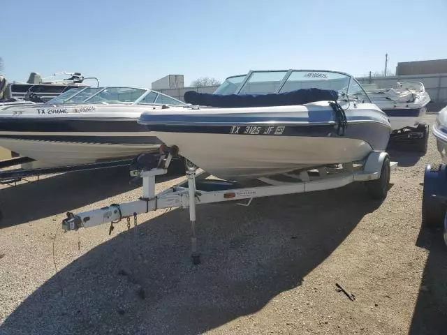 1999 Tracker Boat