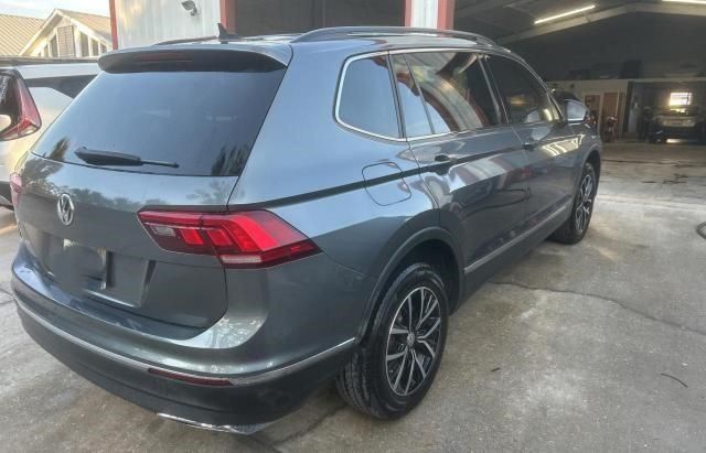 2021 Volkswagen Tiguan SE