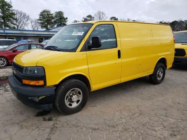 2020 Chevrolet Express G2500